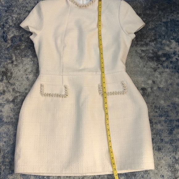 NADINE MERABI Elegant Cream Mini Dress - Picture 12 of 12